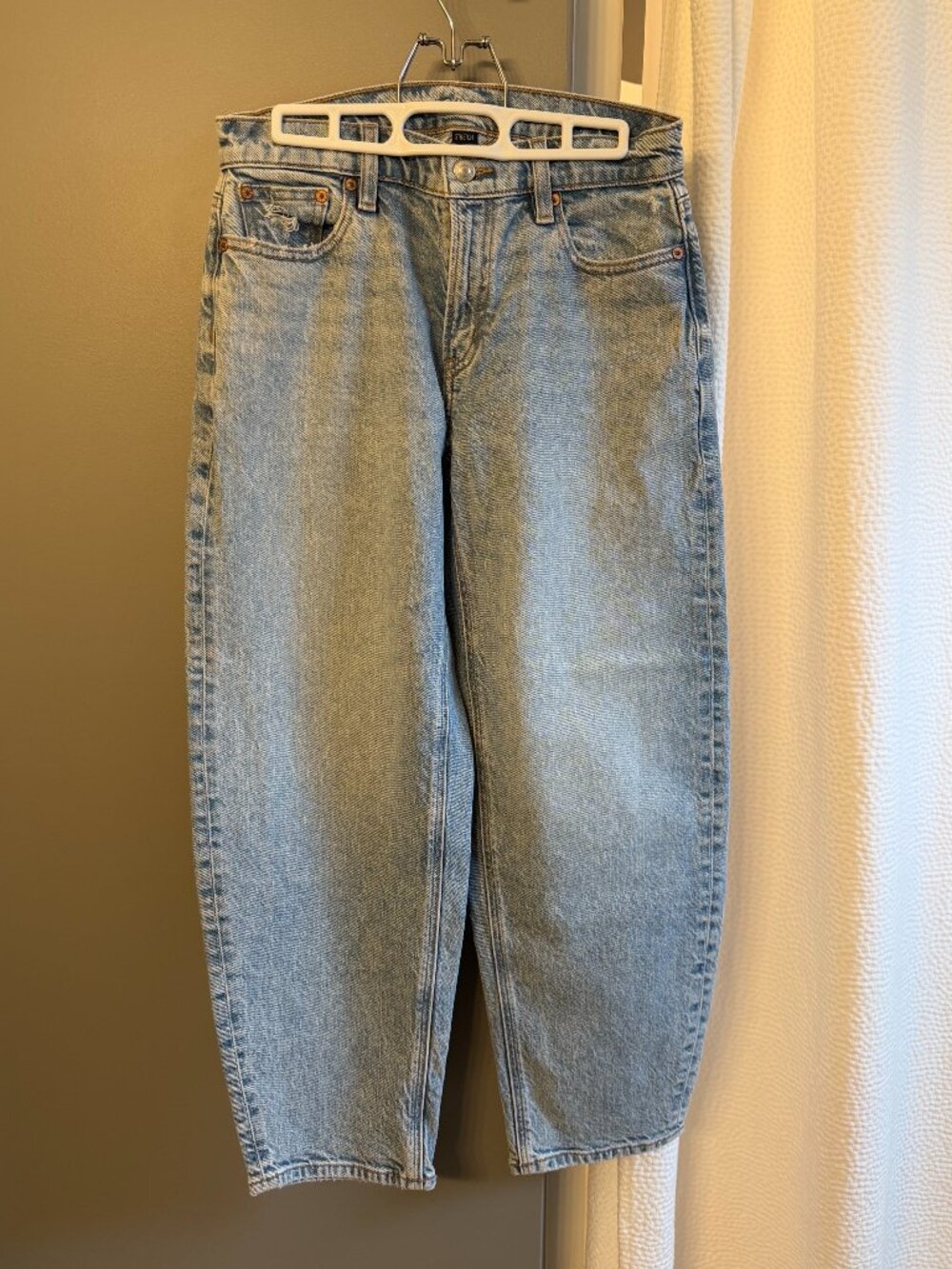American Eagle Outfitters Barrel Jeans Size 00 Regular